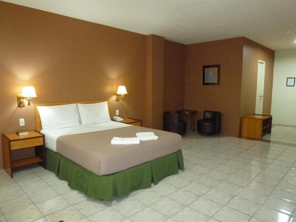 Sequoia Inn Davao Room photo